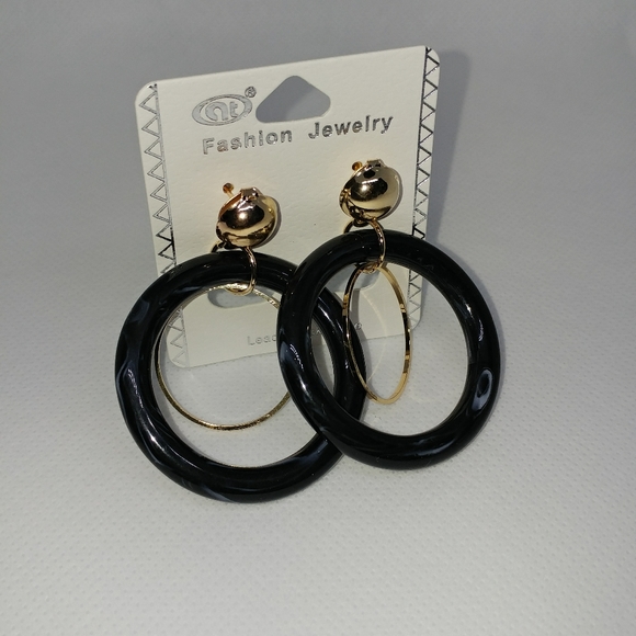 Vintage style earrings - Picture 3 of 3